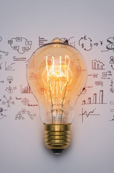 light-bulb-with-drawing-graph_1232-2105